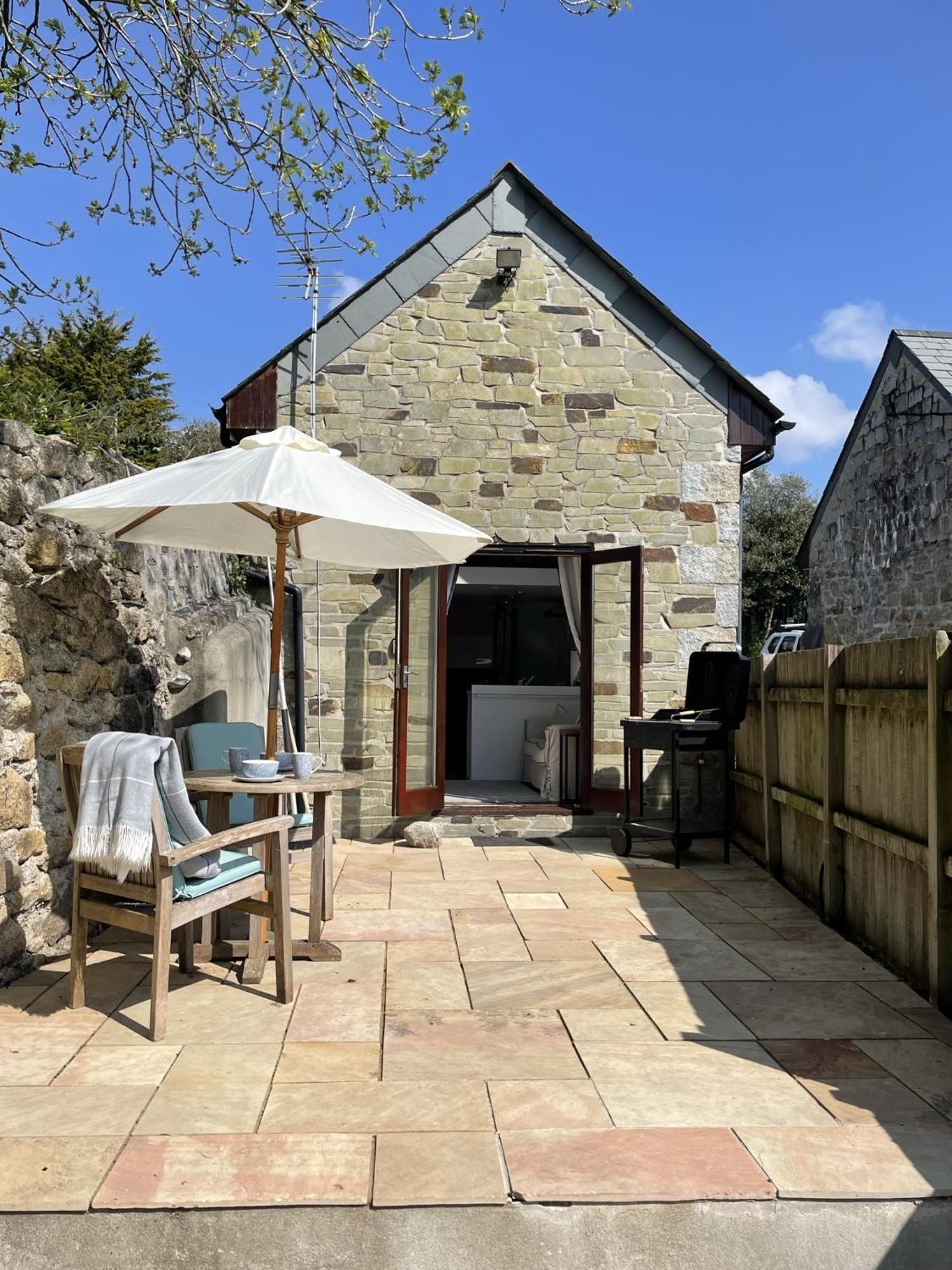 The Stables - Detached Cottage With Private Garden & Hot Tub St Austell Kültér fotó