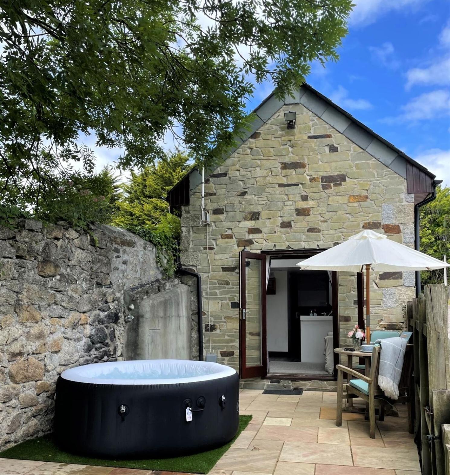 The Stables - Detached Cottage With Private Garden & Hot Tub St Austell Kültér fotó